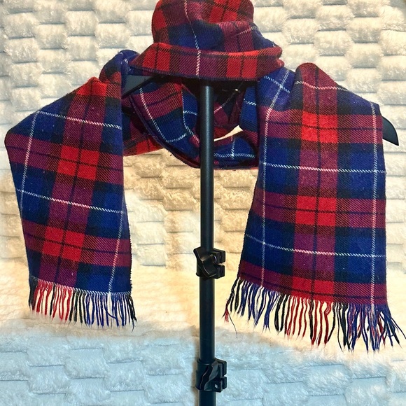 Women Vibrant Plaid Scarf with Fringe - Picture 2 of 5